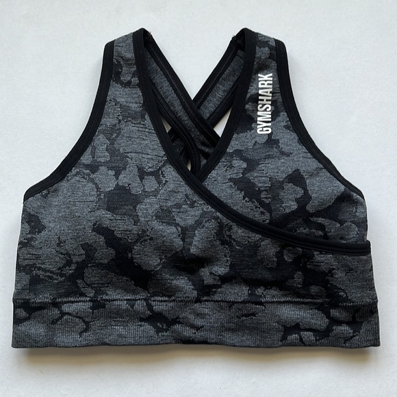 Gymshark Other - Gymshark Adapt Camo Seamless Sports Bra